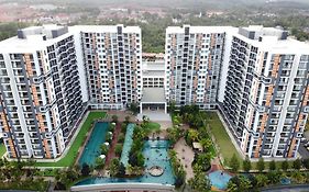 Casa Raudhah @ Timurbay Seafront Residence